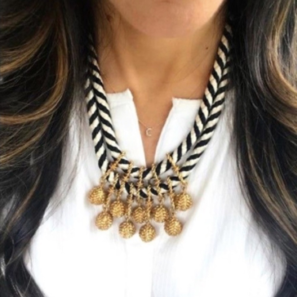 Stella & Dot Kalani Statement Necklace